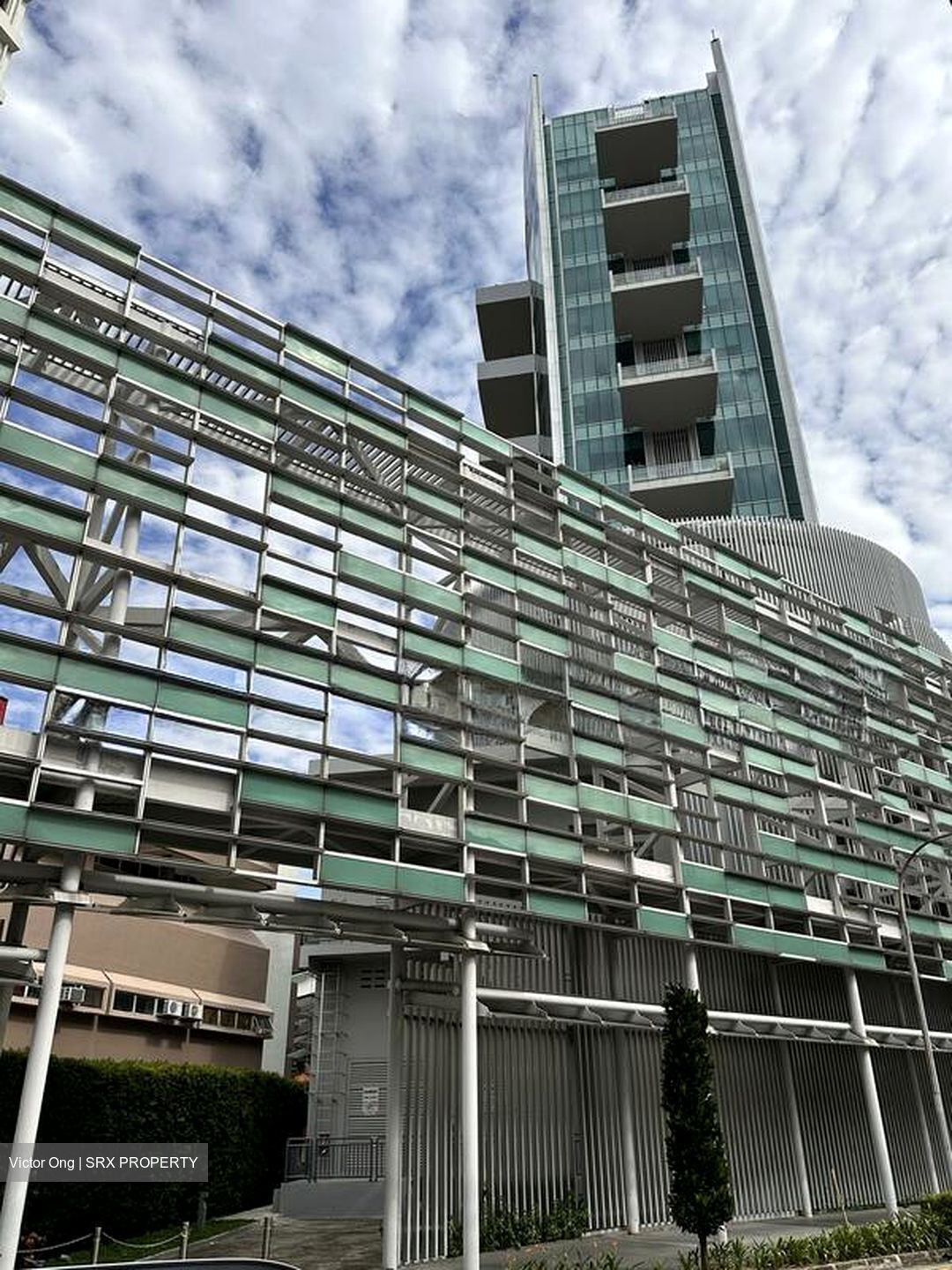 Arc 380 (D8), Office #506728201